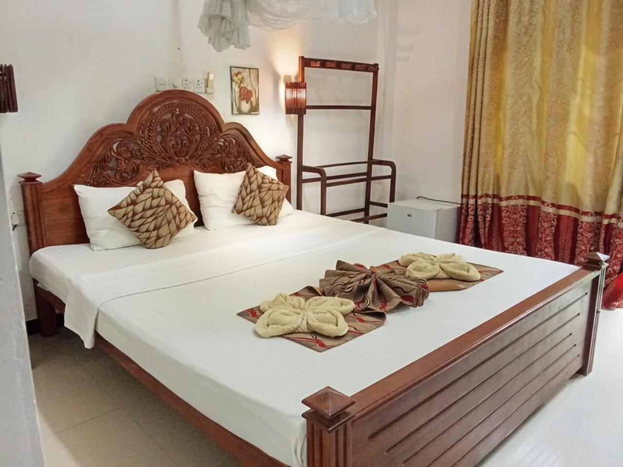 Awon Mirissa Hotel Exterior foto