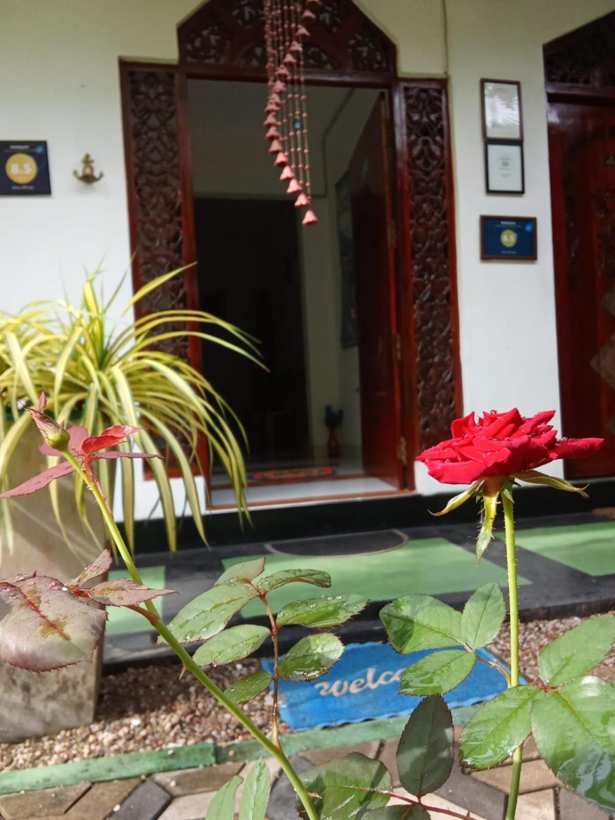Awon Mirissa Hotel Exterior foto